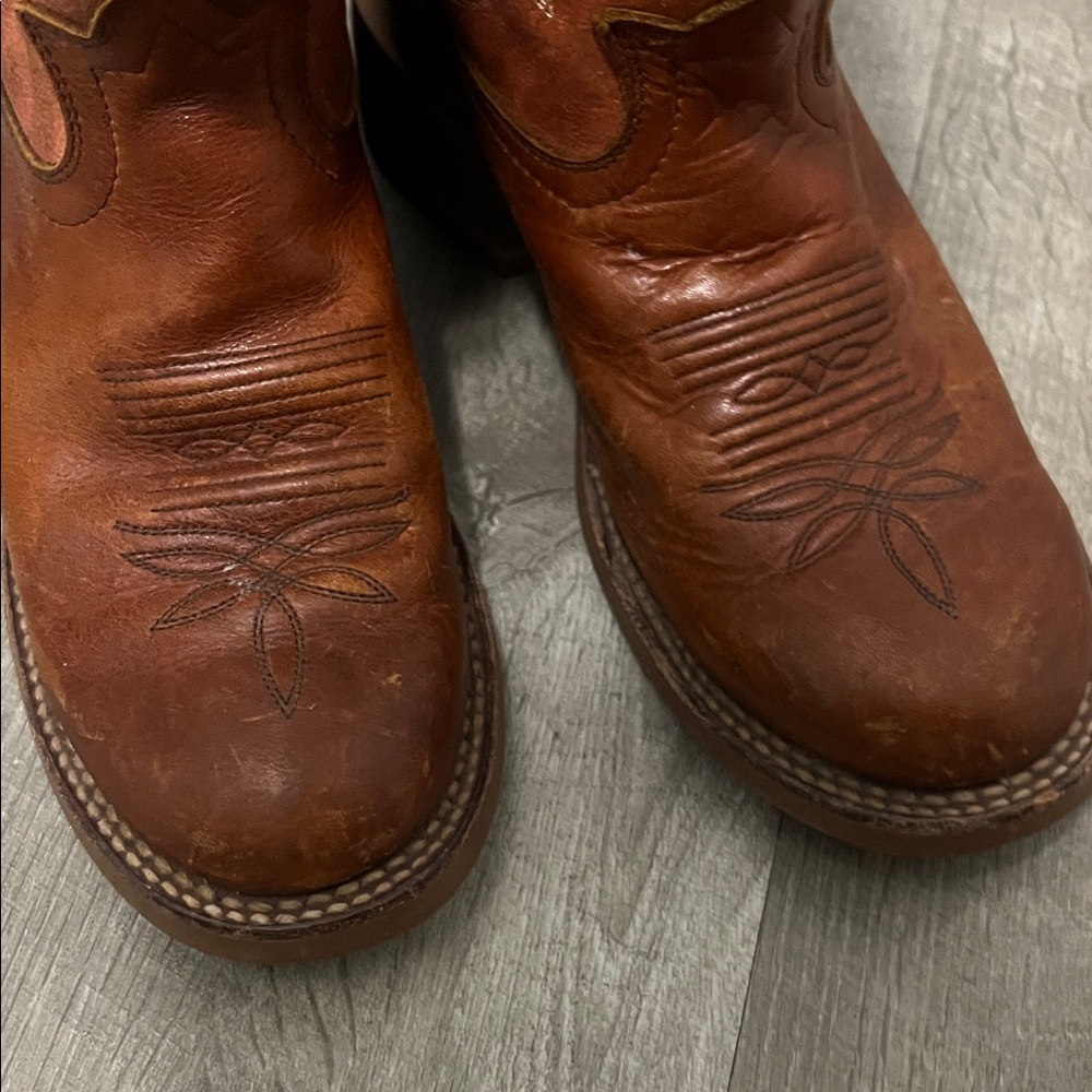 Tony Lama Tan Leather Cowboy Boots - Picture 2 of 6